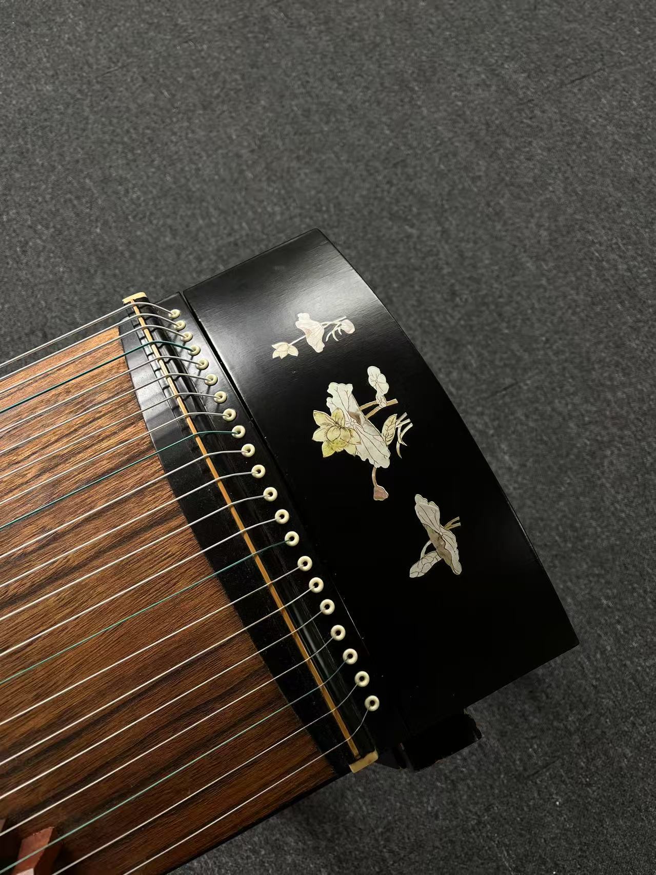 Yayun Guzheng - Moonlight Over the Lotus Pond