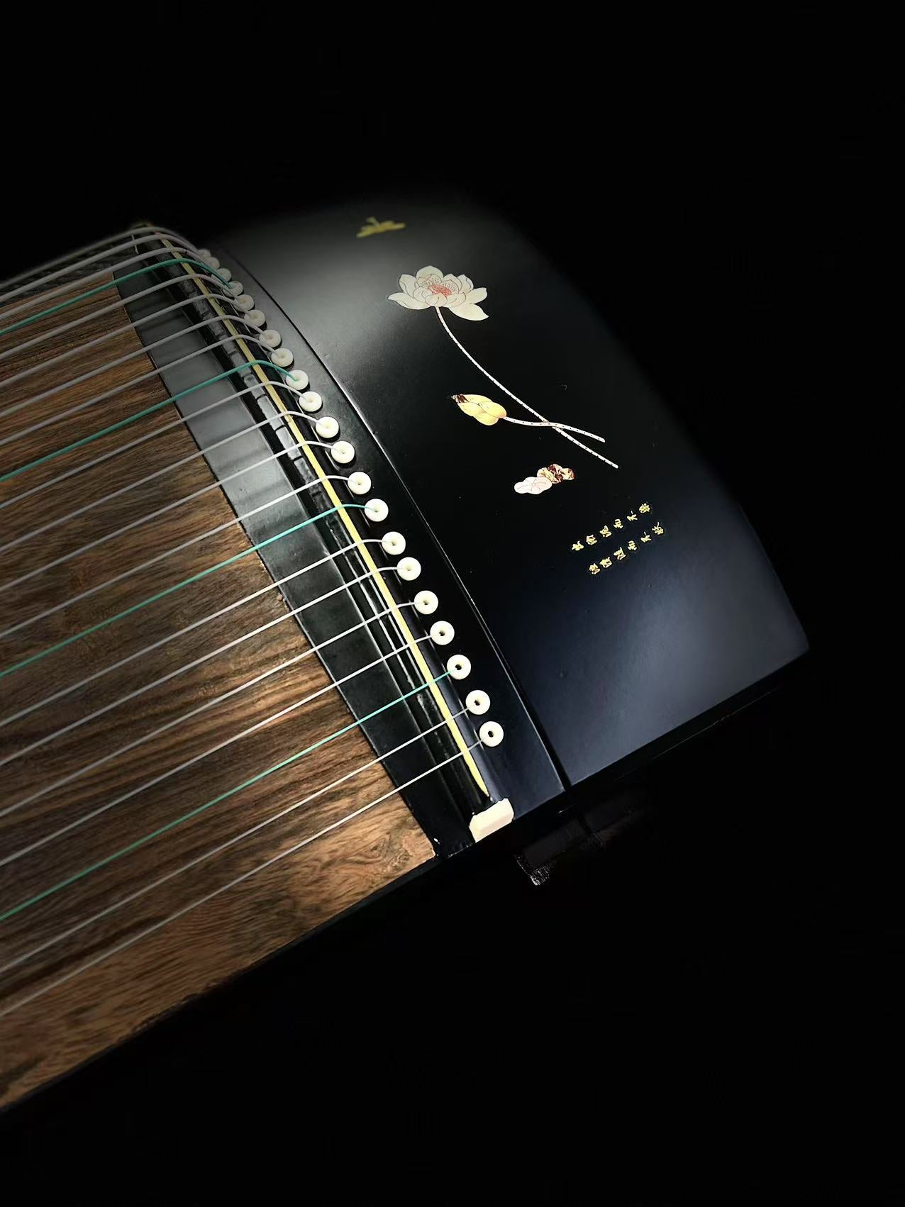 Yayun Guzheng - Black Lotus Rosewood Guzheng