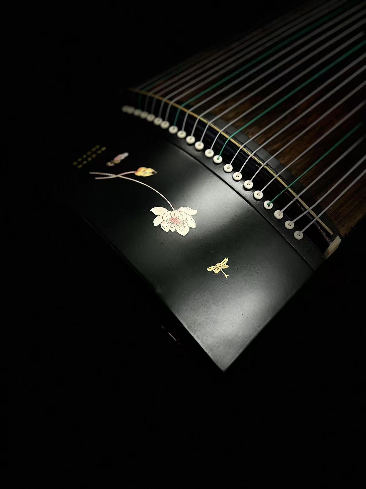Yayun Guzheng - Black Lotus Rosewood Guzheng