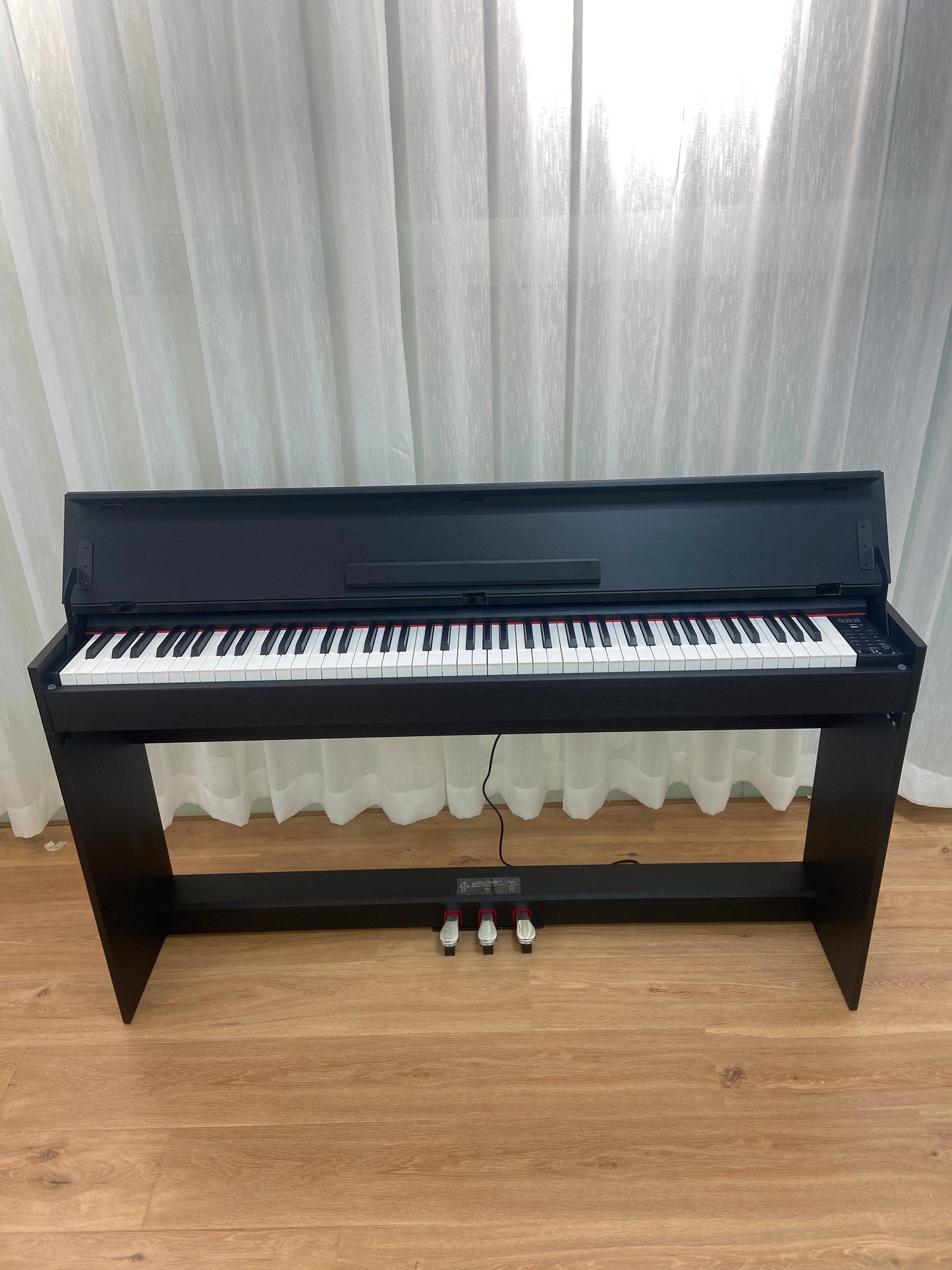 AUCN Piano - B105  Progressive Graded Fully Weighted Hammer