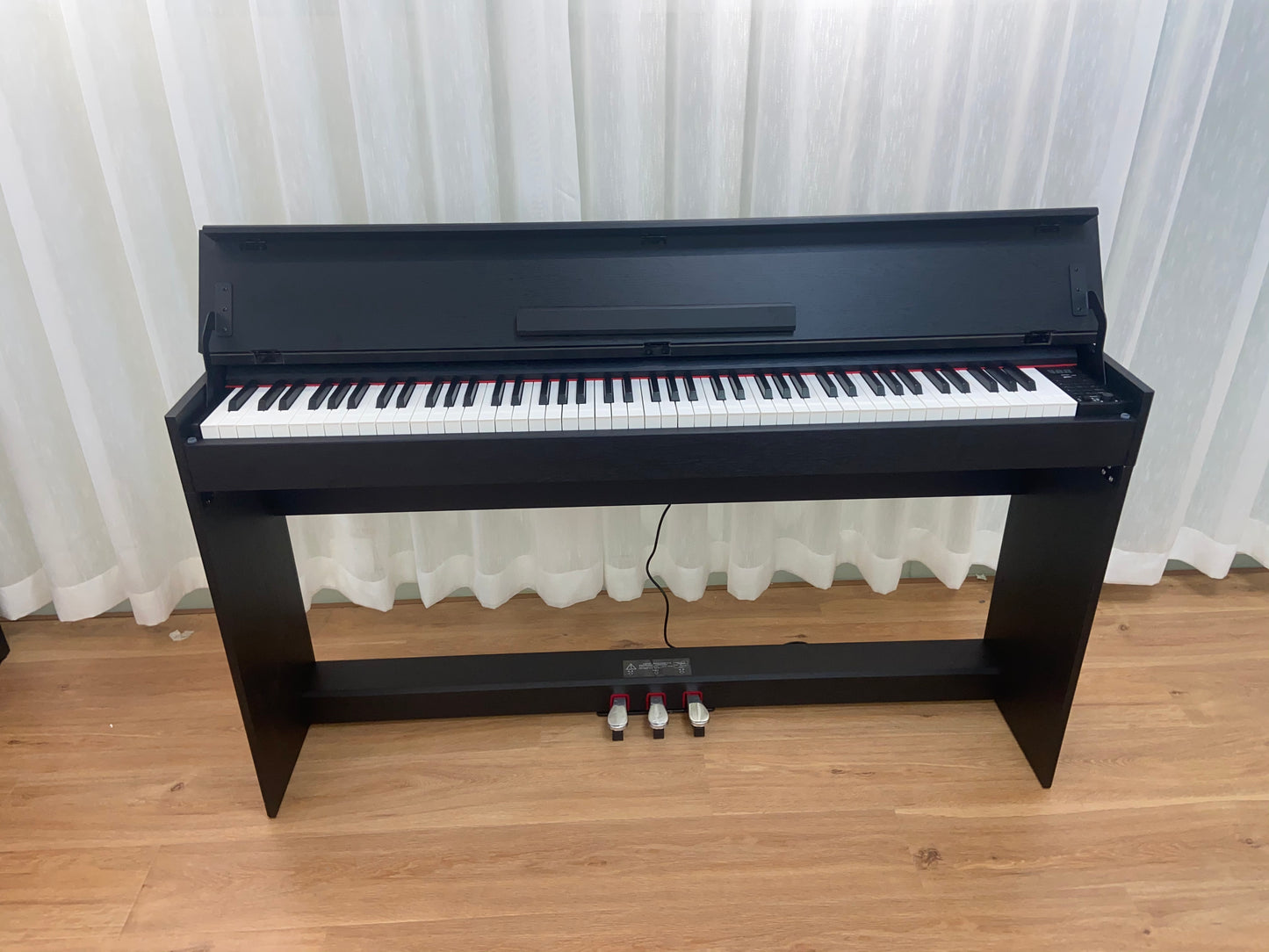 AUCN Piano - B105  Progressive Graded Fully Weighted Hammer