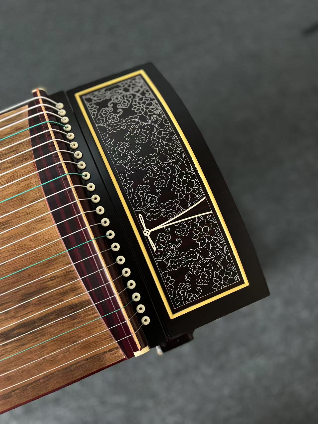 Yayun Guzheng - Elegant Lady