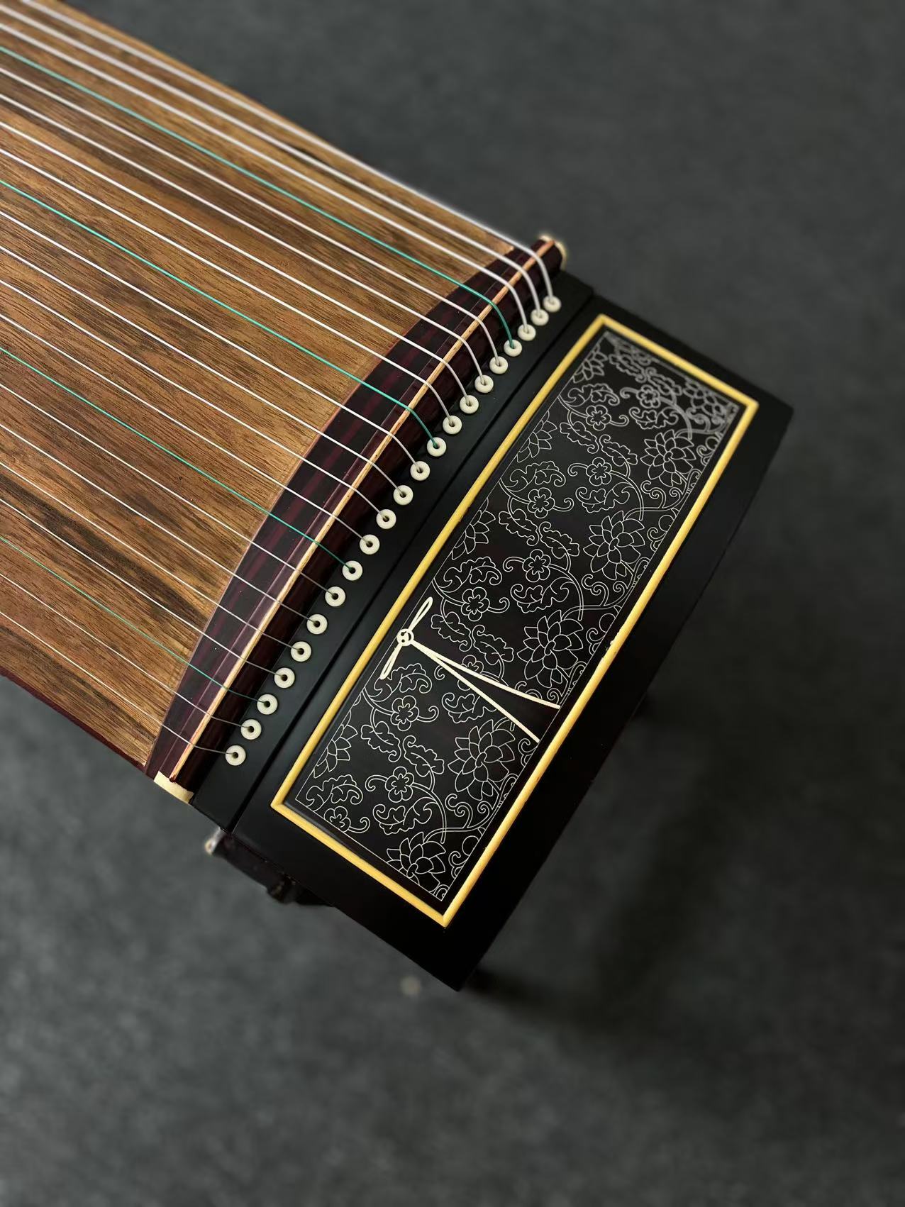 Yayun Guzheng - Elegant Lady