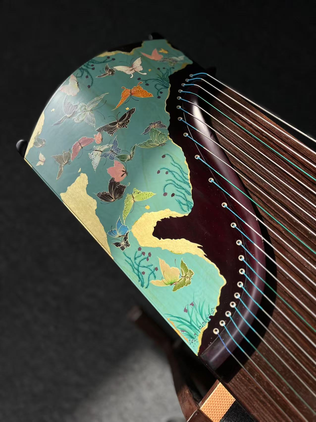 Qingmu Guzheng - Hundred Butterflies Pattern