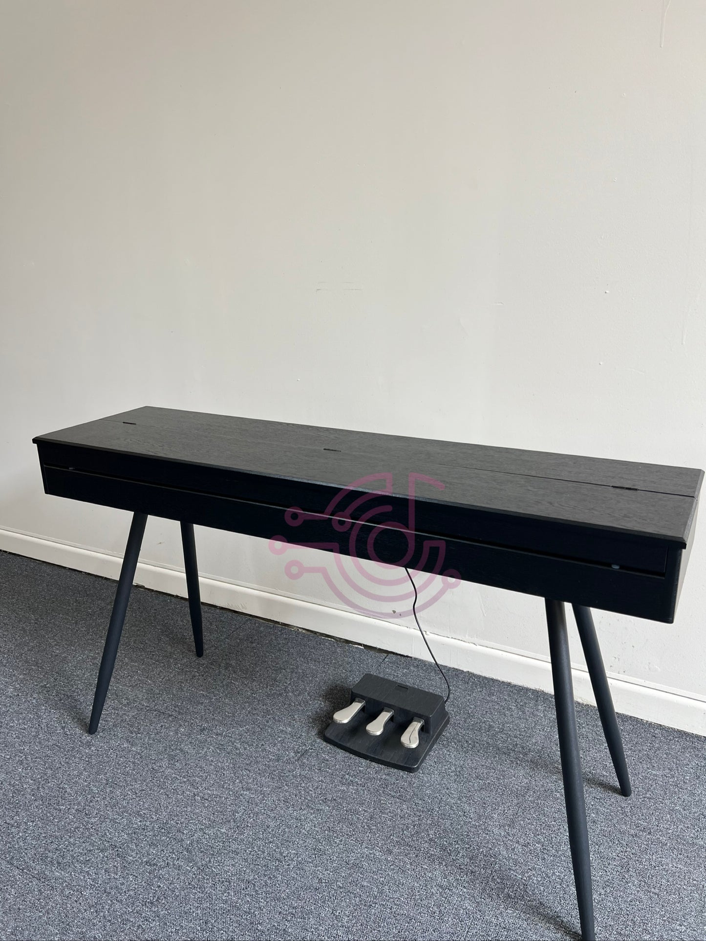 AUCN Piano - 815 Fully Weighted Hammer Action Keys