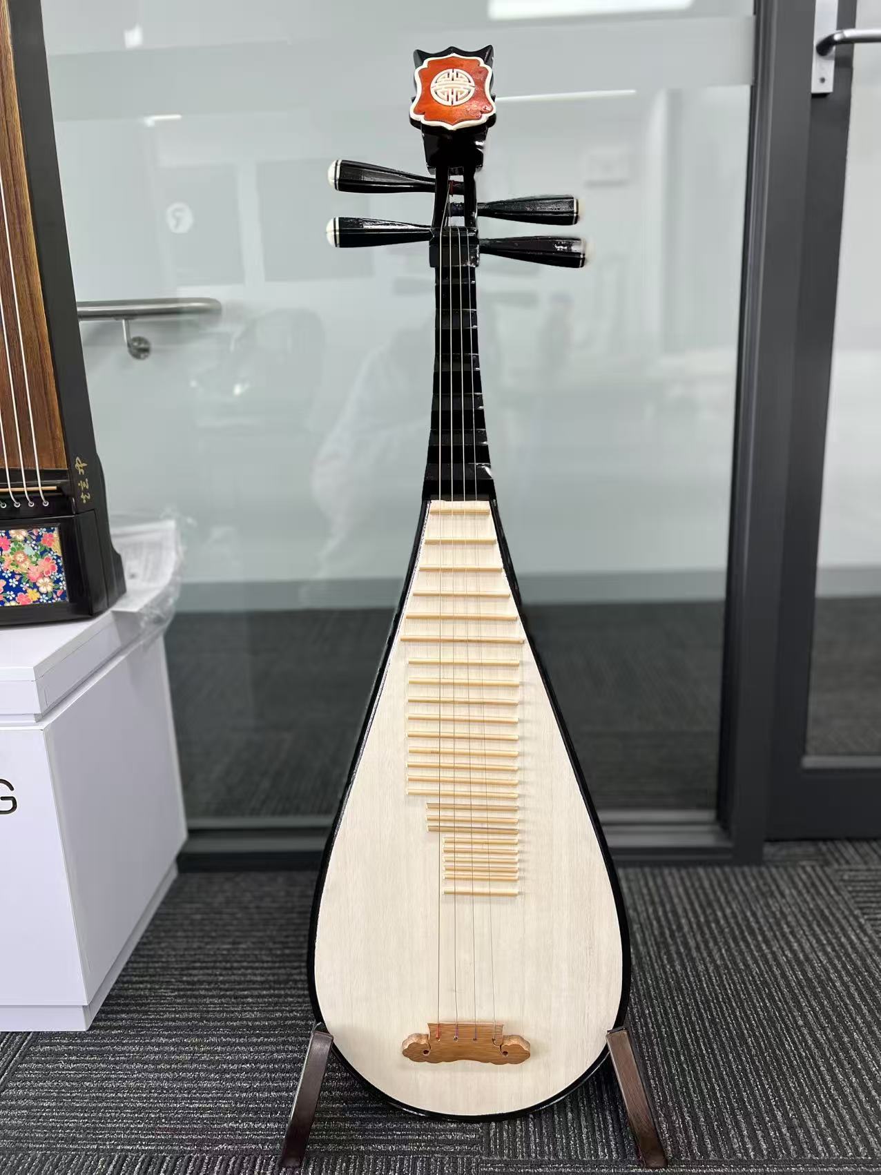 AUCN Pipa - Entry-Level Pipa