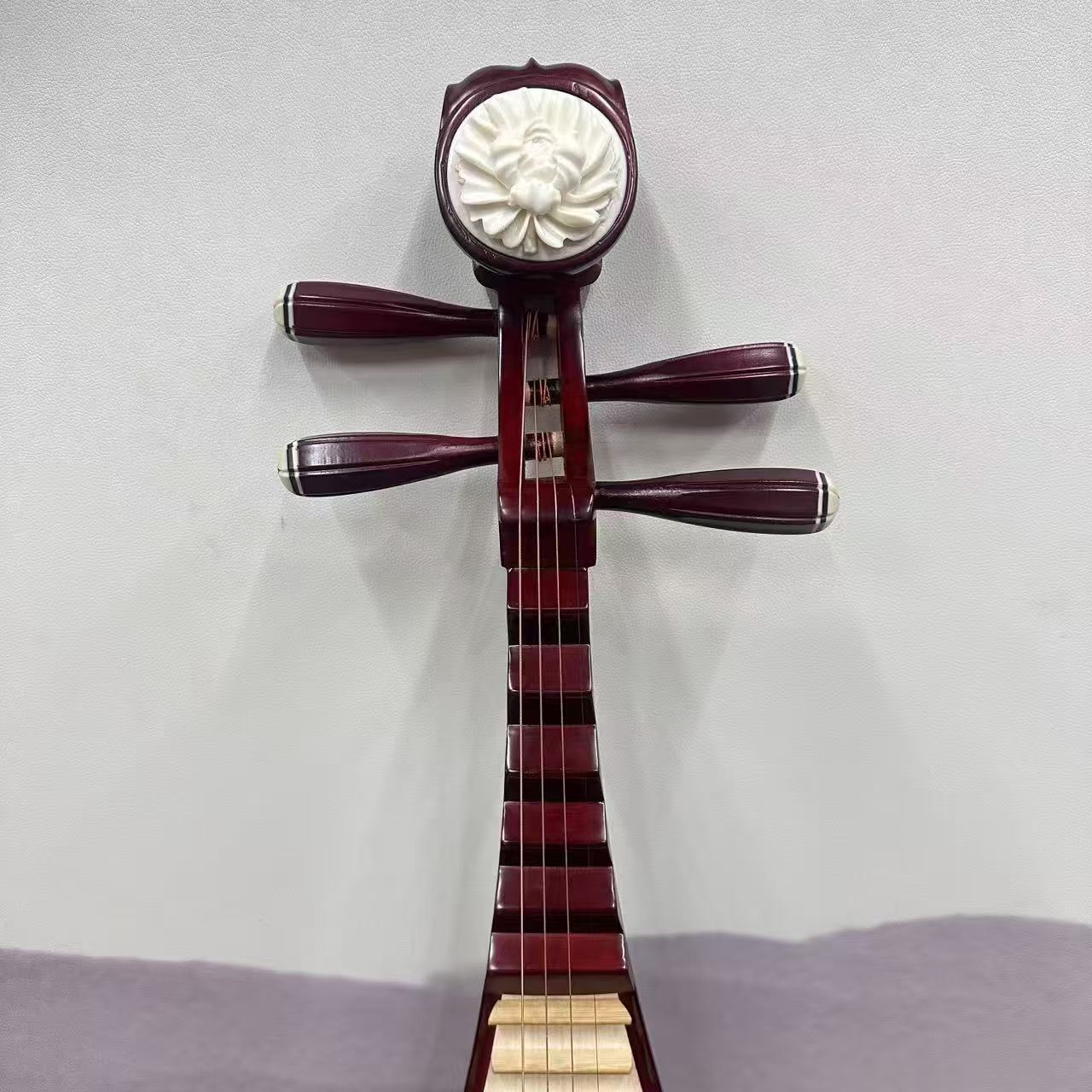 AUCN Pipa - Chinese Toon Wood Pipa with Bone Flowers