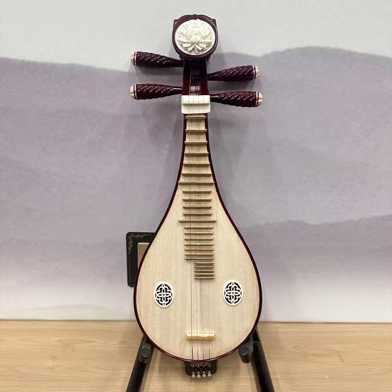 AUCN Liuqin -  Entry-Level Liuqin