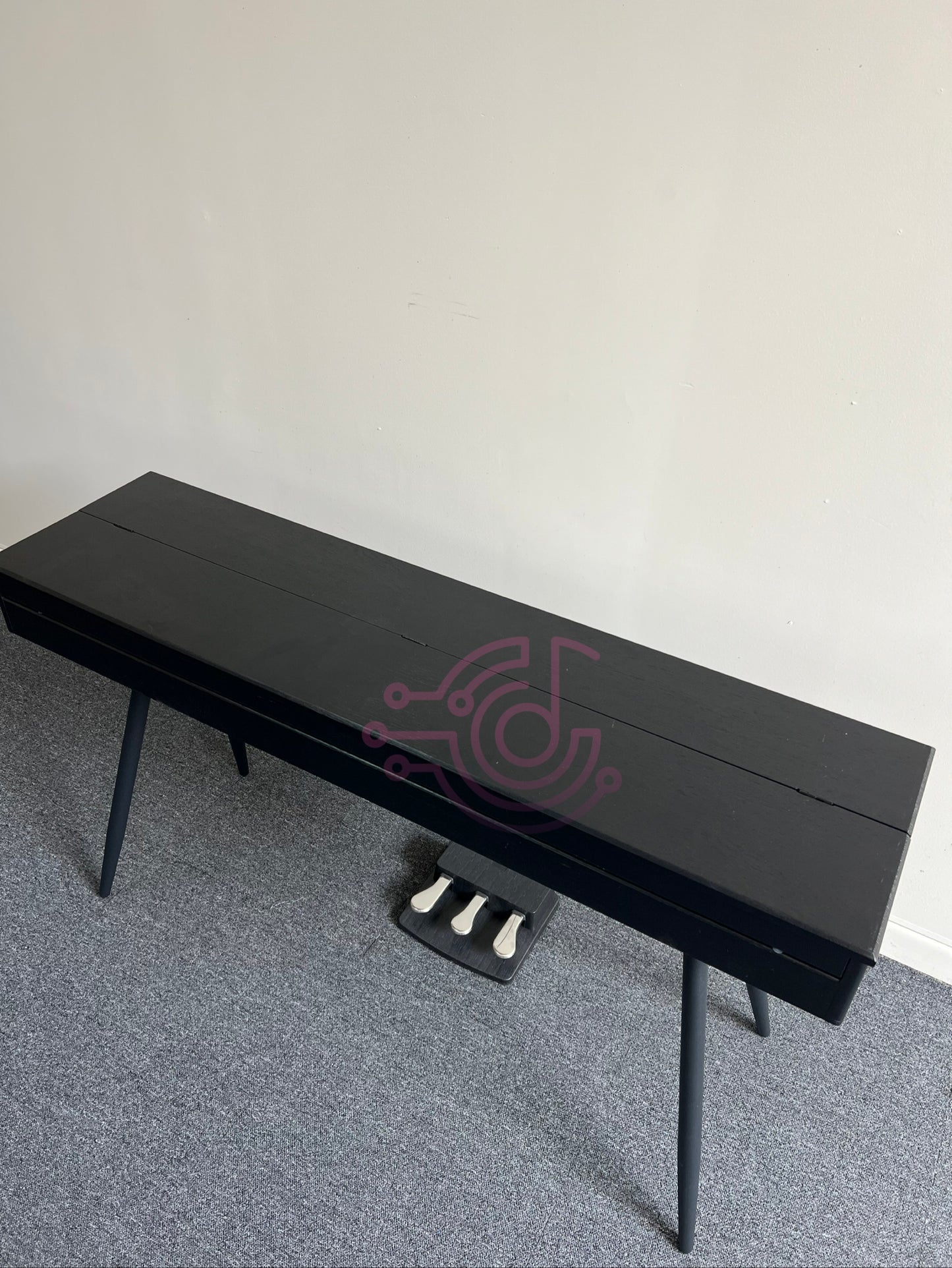 AUCN Piano - 815 Fully Weighted Hammer Action Keys