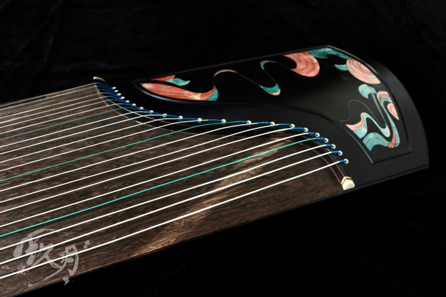 Longfeng Guzheng - Floating Cups on Winding Waters