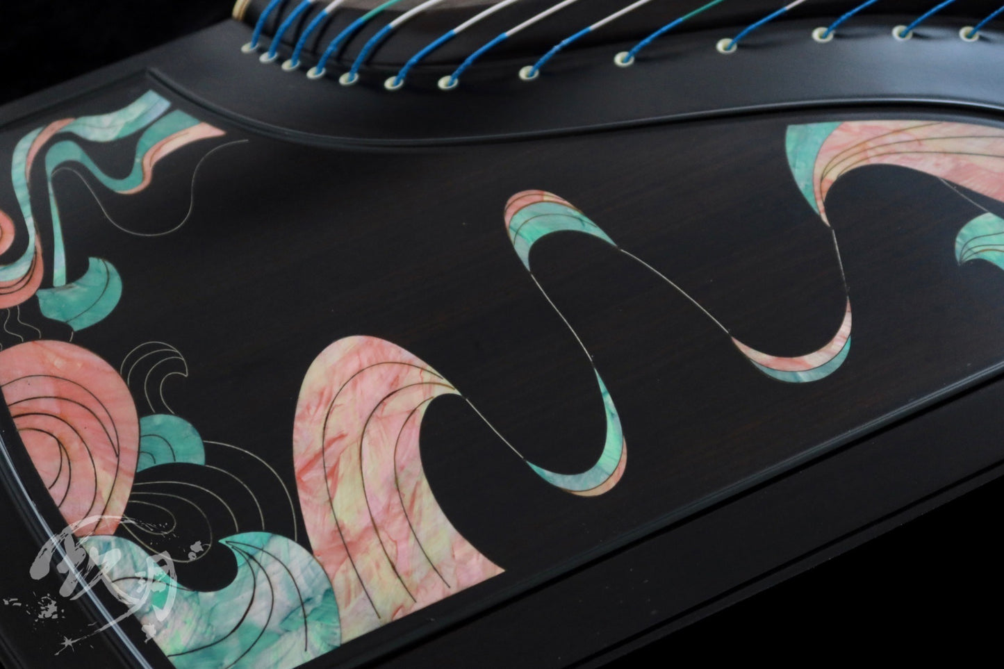 Longfeng Guzheng - Floating Cups on Winding Waters
