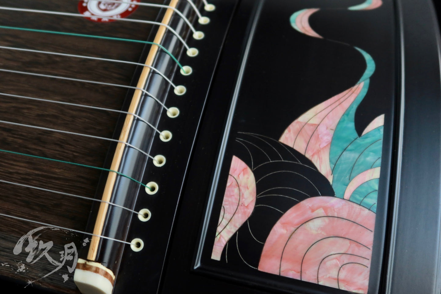 Longfeng Guzheng - Floating Cups on Winding Waters