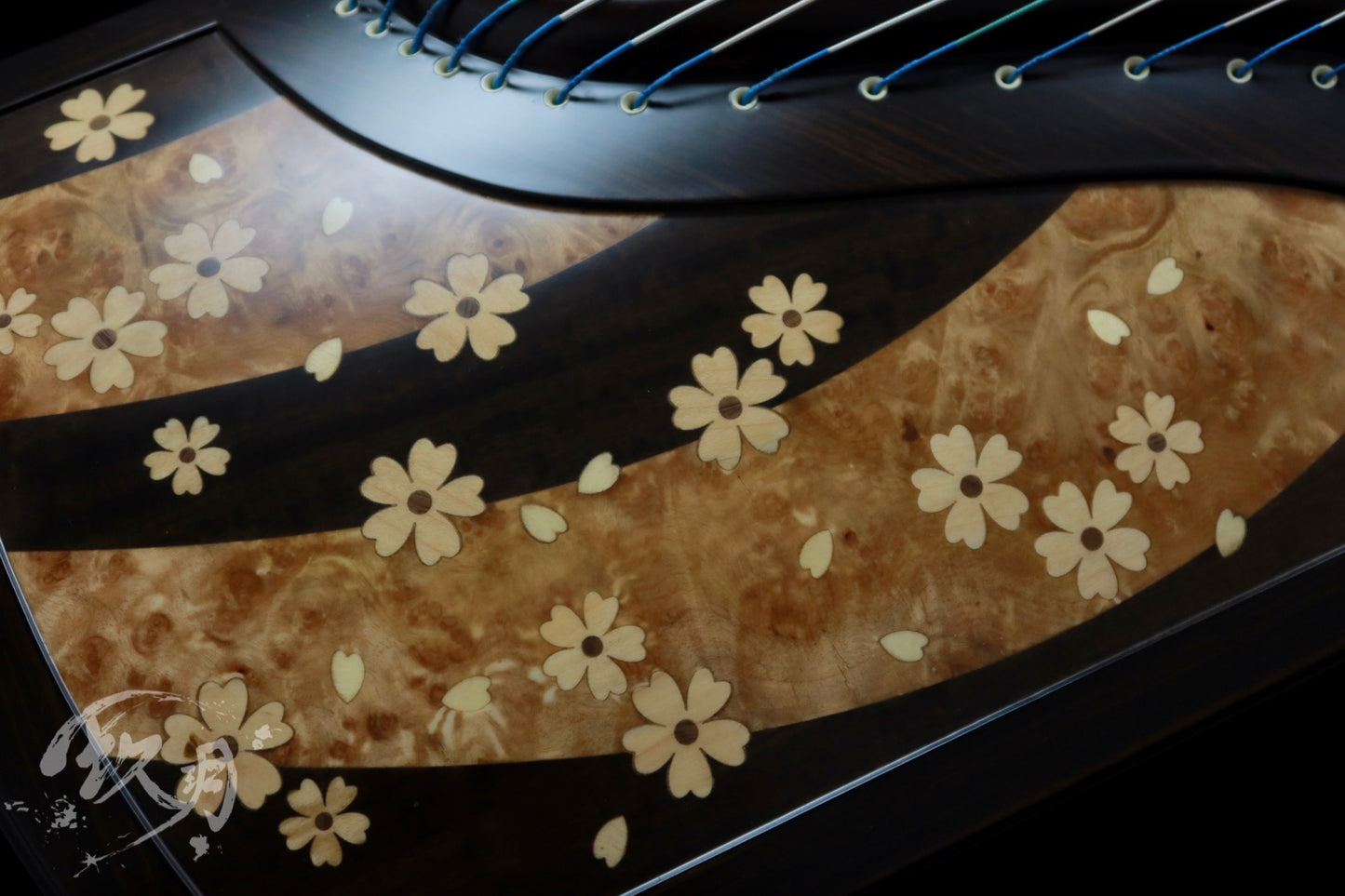Longfeng Guzheng - Jade Blossom Elegance