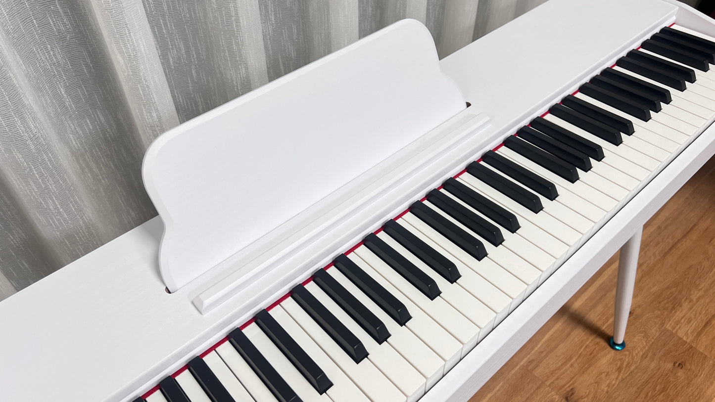 AUCN Piano - 715 Fully Weighted Hammer Action Keys