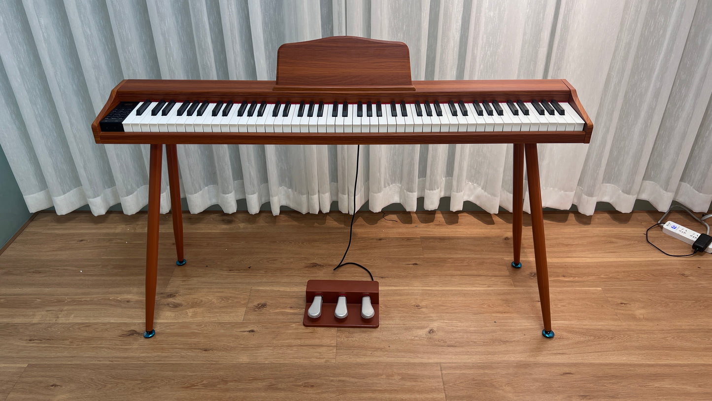 AUCN Piano - 715 Fully Weighted Hammer Action Keys