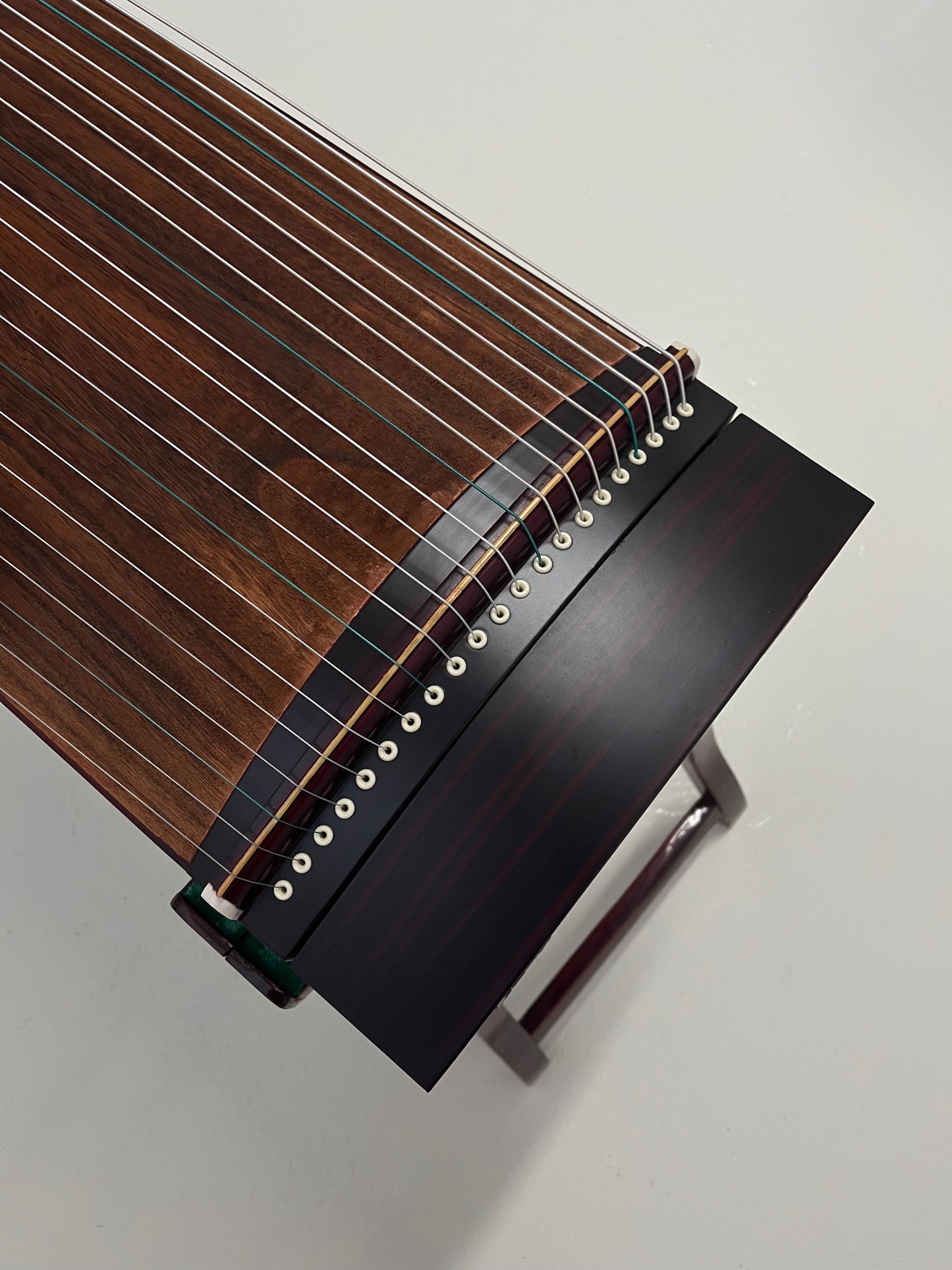 Yayun Guzheng - Black Elegant Brocade