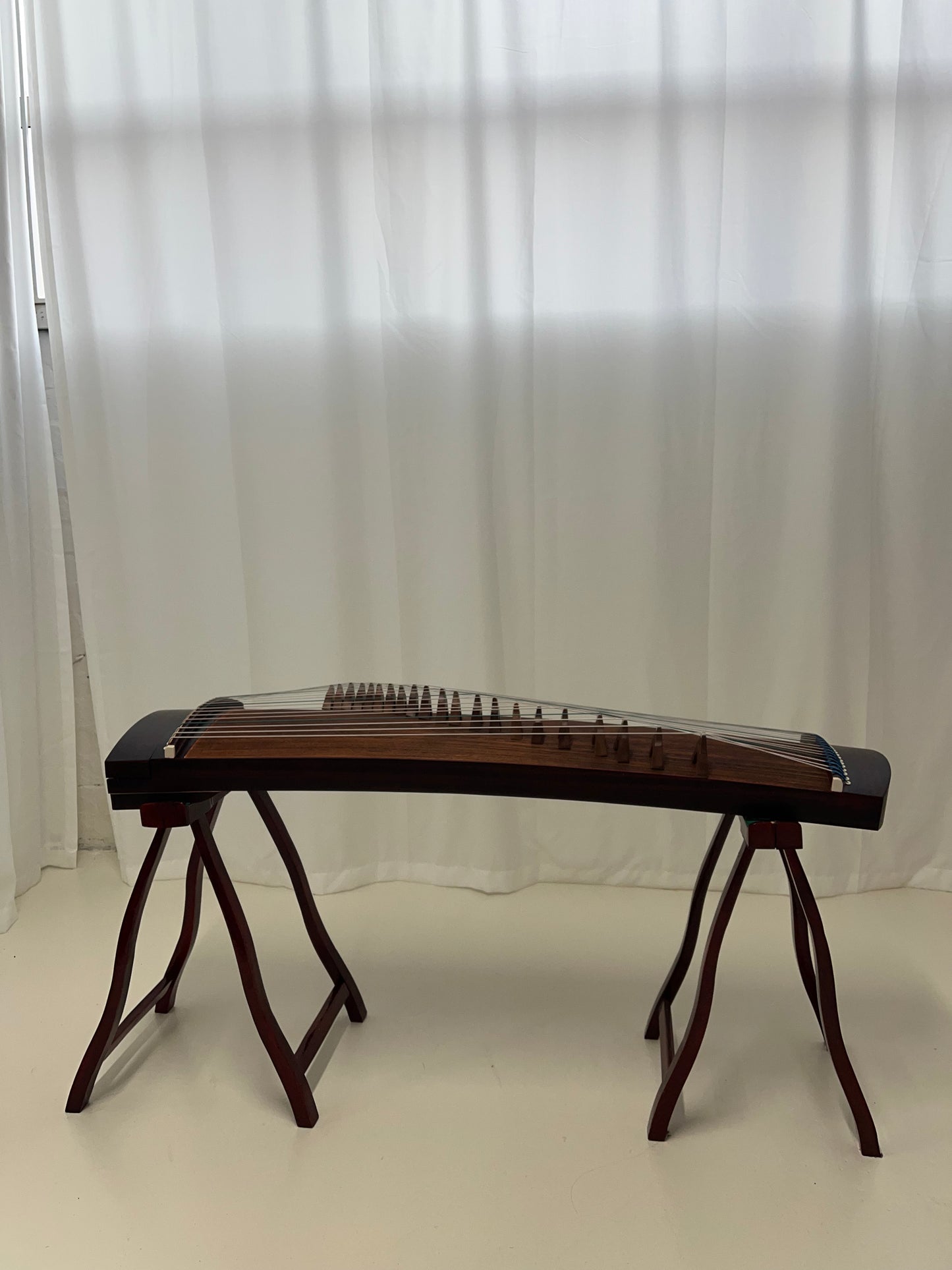 Yayun Guzheng - Black Elegant Brocade