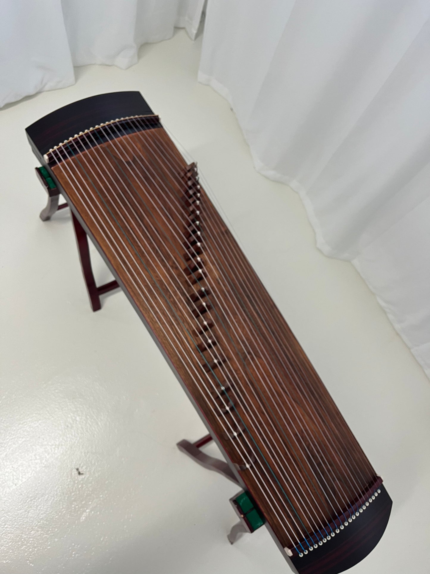 Yayun Guzheng - Black Elegant Brocade