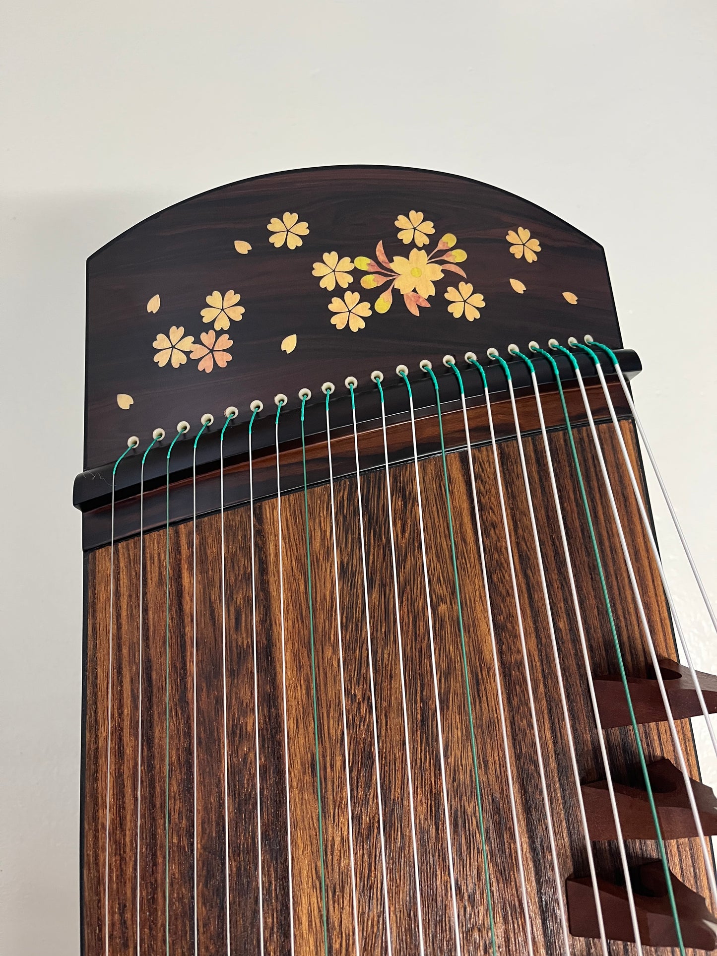 Yayun Guzheng - Cherry Blossom Wood Guzheng