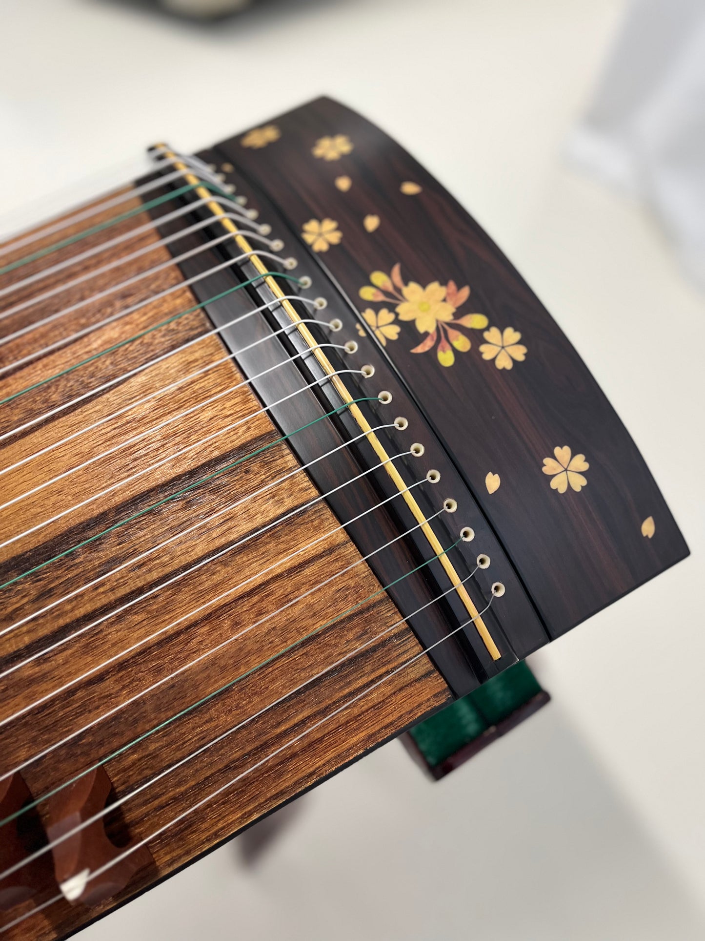 Yayun Guzheng - Cherry Blossom Wood Guzheng