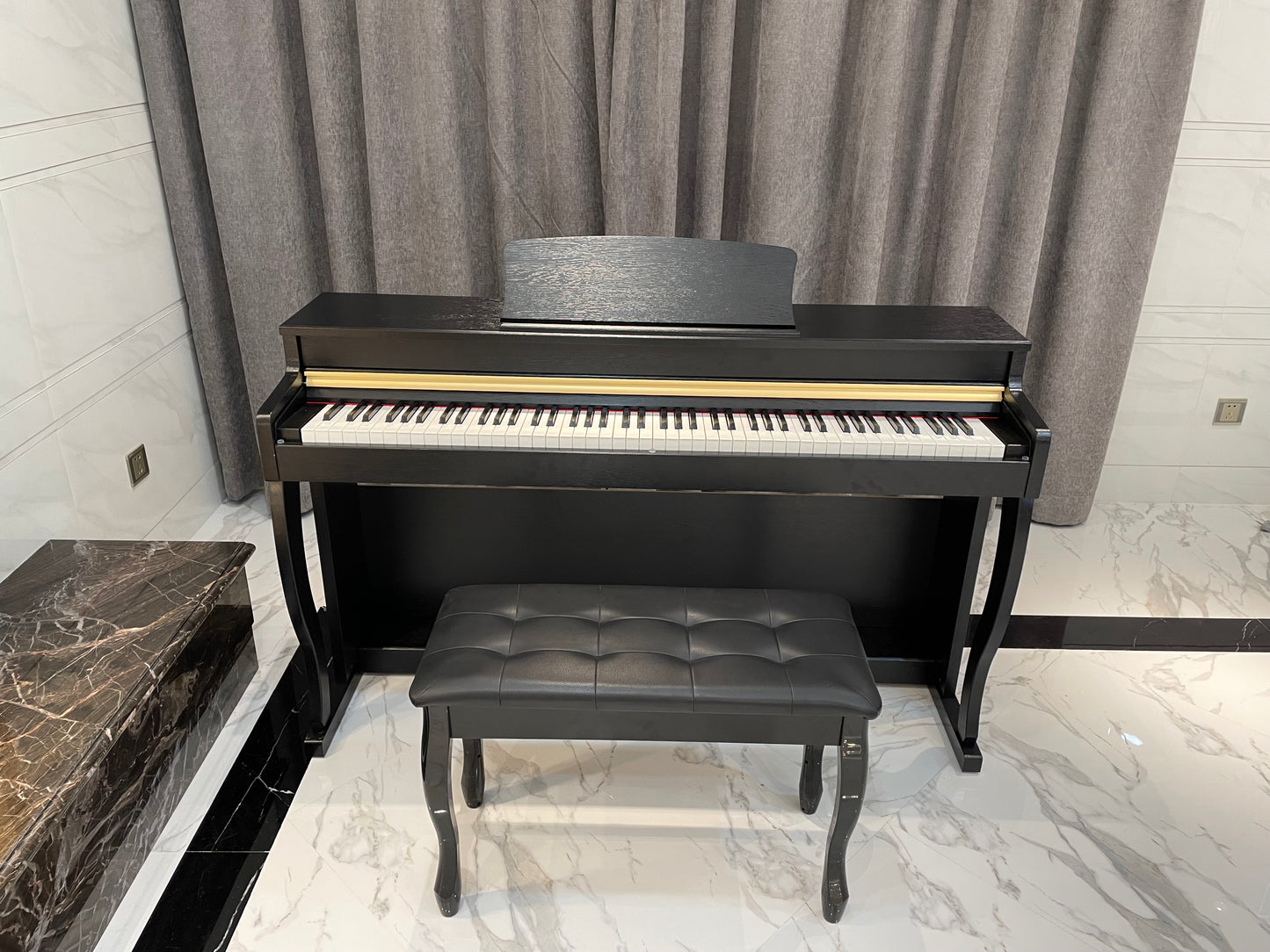 AUCN Piano - XH8006 Progressive Graded Fully Weighted Hammer Action Keys (Sliding Lid Design)