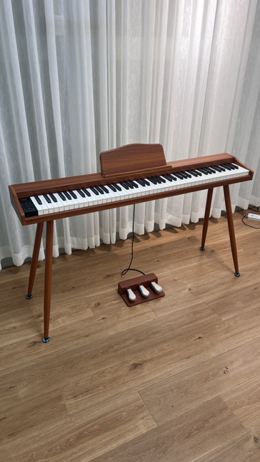 AUCN Piano - 715 Fully Weighted Hammer Action Keys